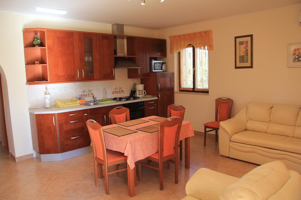 Apartments Jasna Ουμάγκ Δωμάτιο φωτογραφία